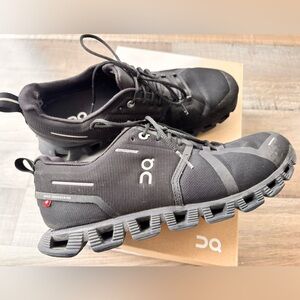 On Cloud 5 Waterproof sneakers